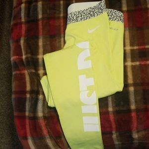 Nike pro leggings